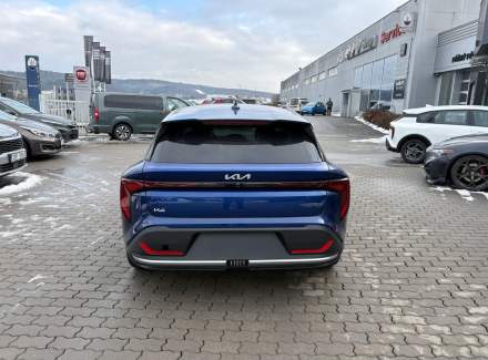 Kia - K4