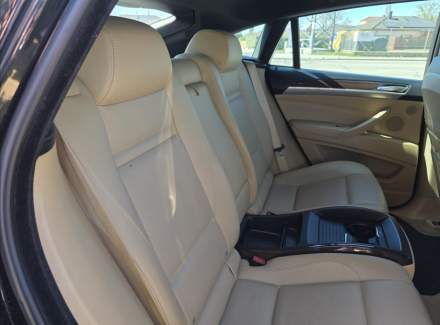 BMW - X6
