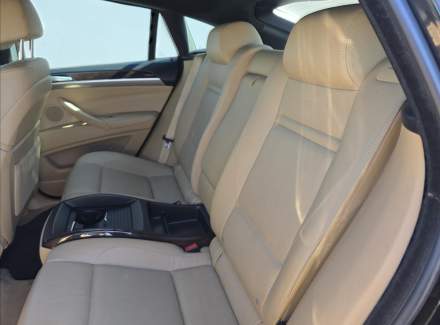 BMW - X6