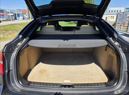 BMW - X6