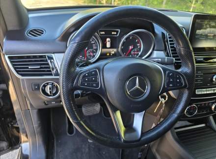 Mercedes-Benz - GLE
