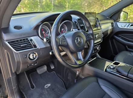 Mercedes-Benz - GLE
