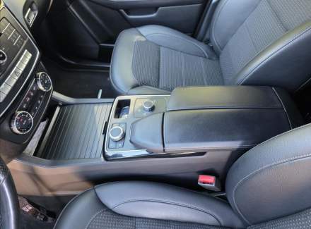 Mercedes-Benz - GLE