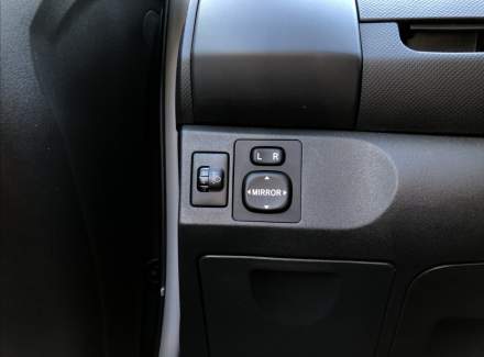 Toyota - Yaris