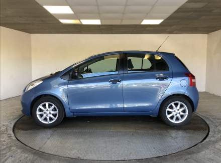 Toyota - Yaris