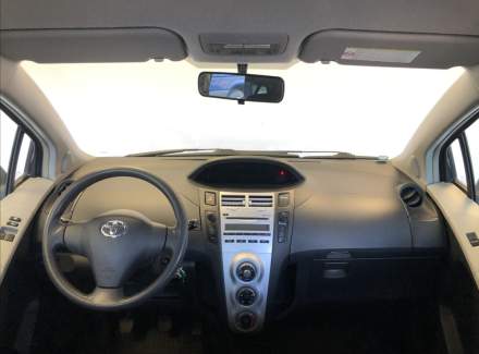 Toyota - Yaris