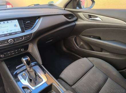 Opel - Insignia