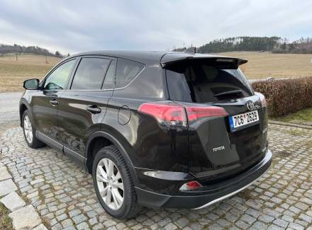 Toyota - RAV 4