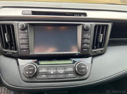 Toyota - RAV 4