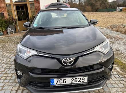 Toyota - RAV 4