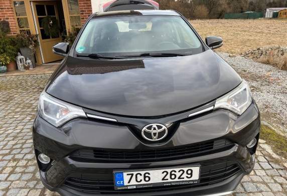 Toyota - RAV 4