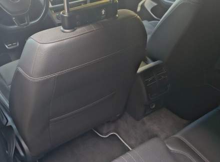 Volkswagen - Passat
