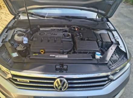Volkswagen - Passat