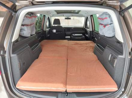Volkswagen - Sharan