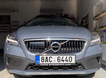 Volvo - V40