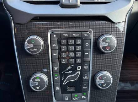 Volvo - V40