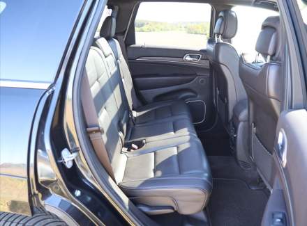 Jeep - Grand Cherokee