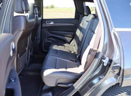 Jeep - Grand Cherokee