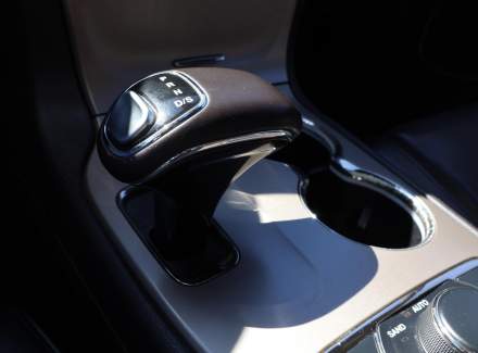 Jeep - Grand Cherokee