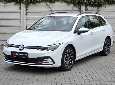 Volkswagen - Golf