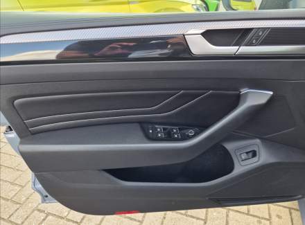 Volkswagen - Arteon