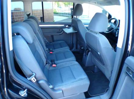 Volkswagen - Touran