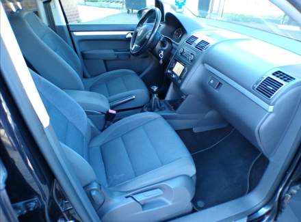 Volkswagen - Touran