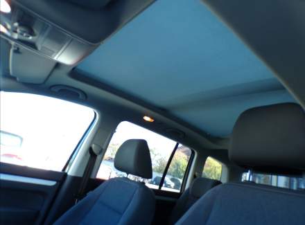 Volkswagen - Touran