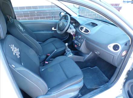 Renault - Clio
