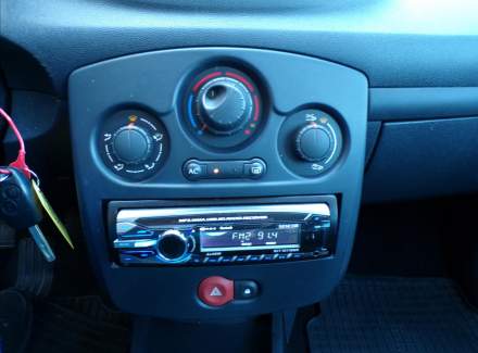 Renault - Clio