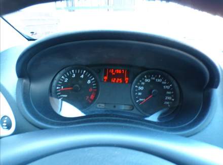Renault - Clio