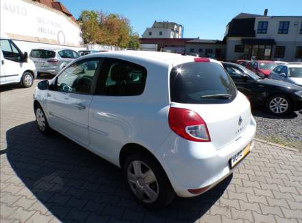 Renault - Clio