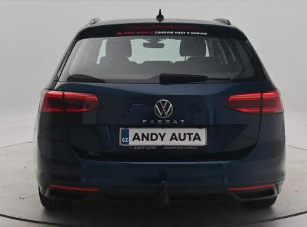 Volkswagen - Passat