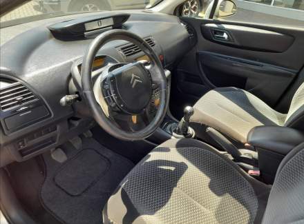 Citroën - C4