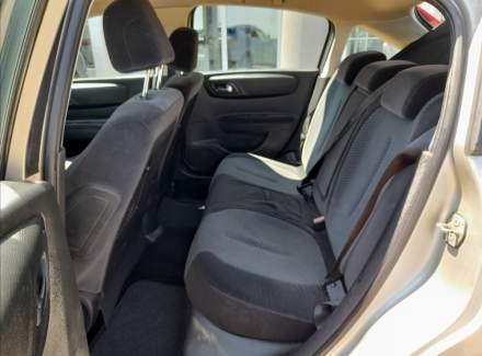 Citroën - C4