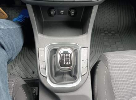 Hyundai - Bayon