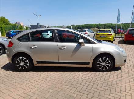 Citroën - C4