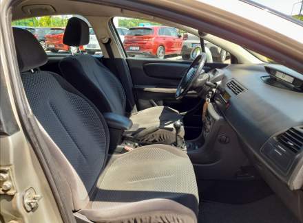 Citroën - C4