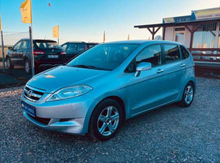 Honda - FR-V