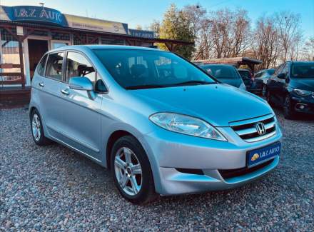 Honda - FR-V
