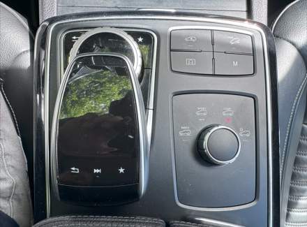 Mercedes-Benz - GLE