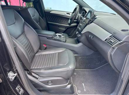 Mercedes-Benz - GLE