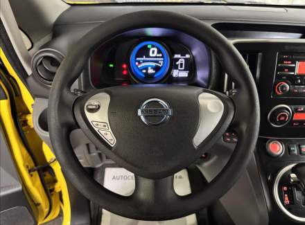 Nissan - NV200