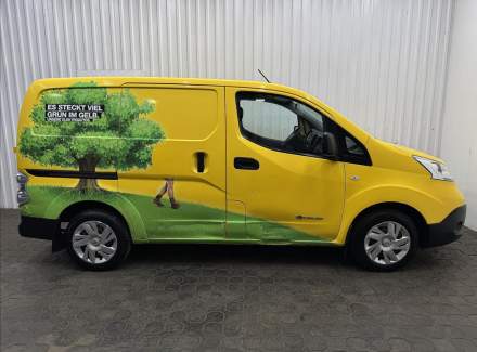 Nissan - NV200
