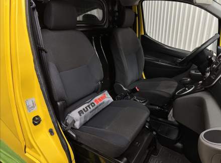 Nissan - NV200