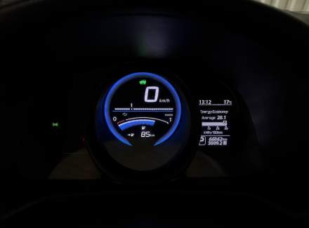 Nissan - NV200