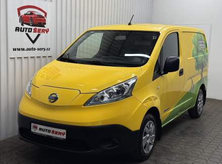 Nissan - NV200