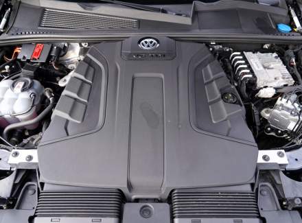 Volkswagen - Touareg