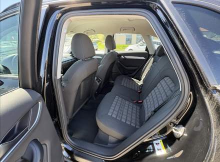 Audi - Q3