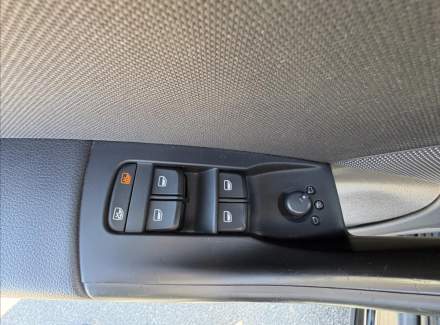 Audi - Q3